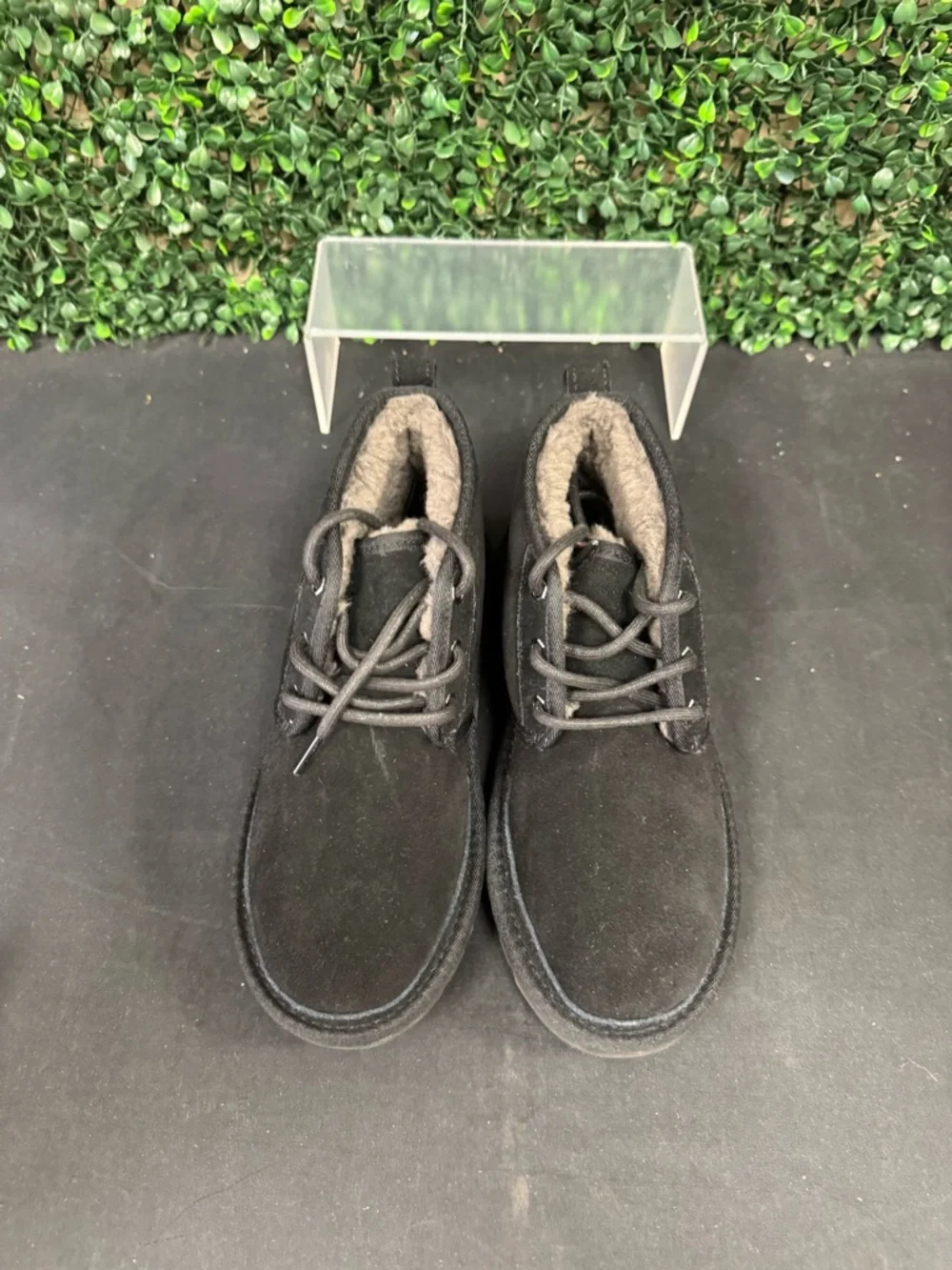 UGG Neumel II Chukka Boot - M6